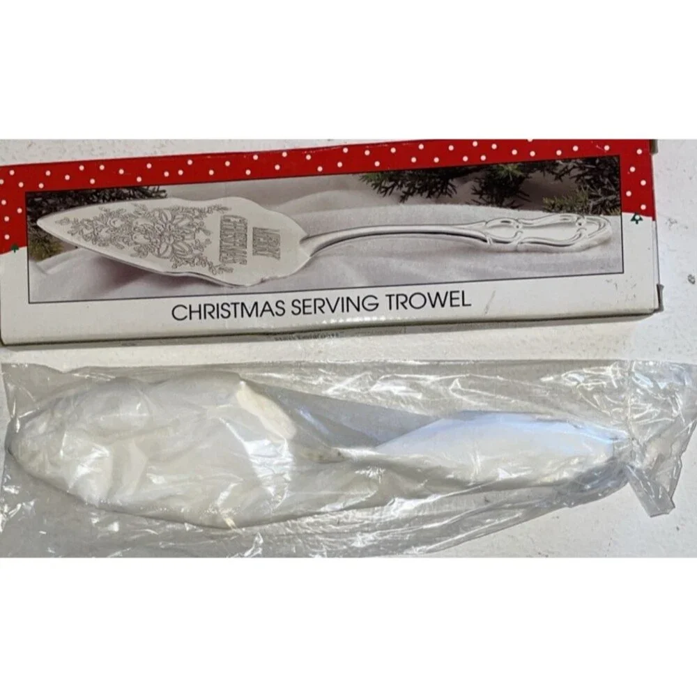 INTERNATIONAL SILVER COMPANY CHRISTMAS SERVING TROWEL PIE  SERVEWARE 1997 NOS !
